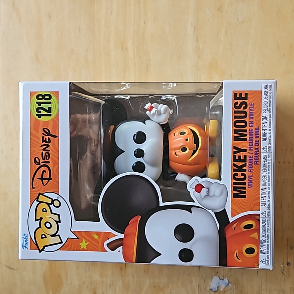 DISNEY MICKEY MOUSE FUNKO POP